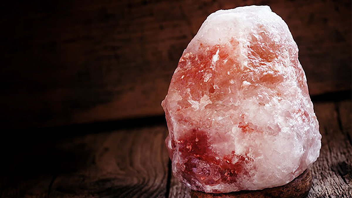 Qué es la piedra de sal del himalaya?